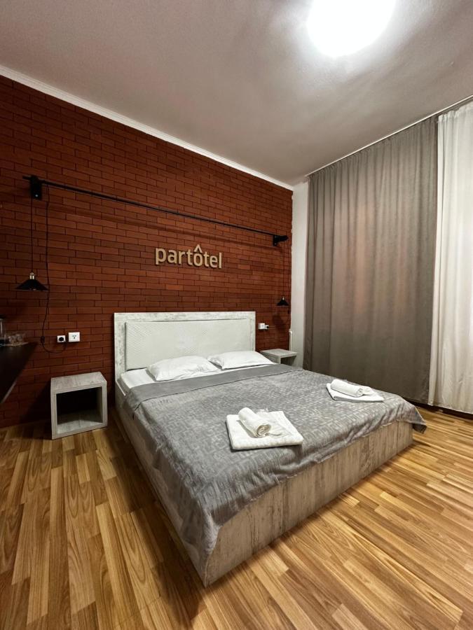 Hôtel Lucas à Tbilissi Extérieur photo